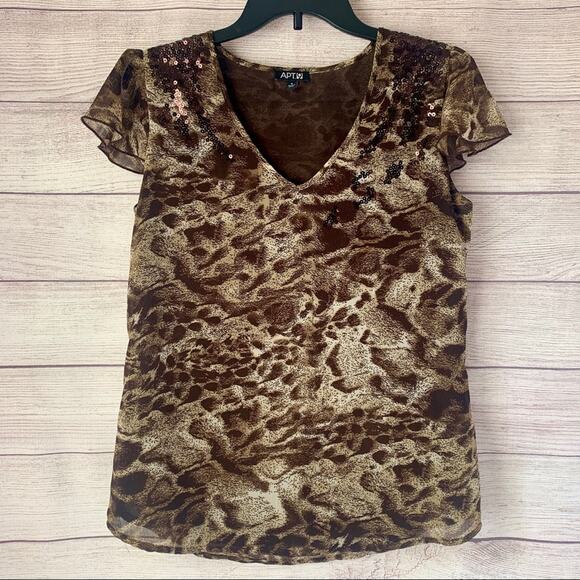 Apt 9 Leopard Print Blouse with Sequins Shoulders Cap Flutter Sleeves Size Small - Picture 1 of 5
